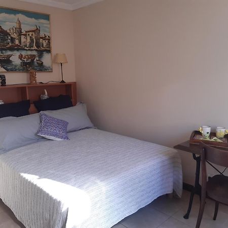 Agreable Chambre D'Hote A 50M De La Mer Cannes Exterior foto